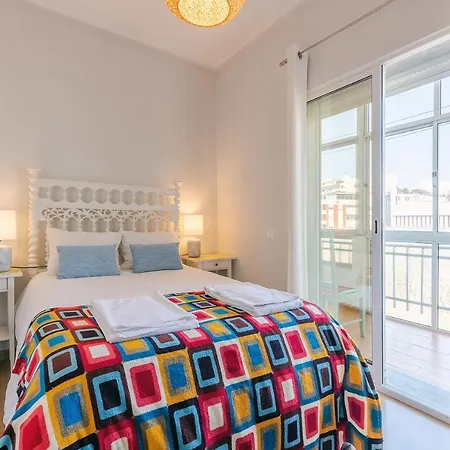 Paco De Arcos Apartment * Paço de Arcos